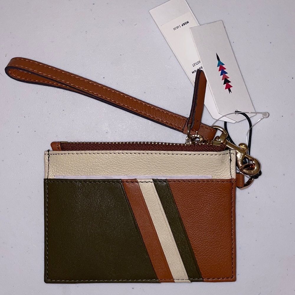 Thacker Amber Wristlet NWT